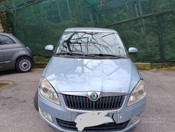 Usata 2011 Skoda Fabia Tre volumi | 1700 € (Super prezzo)