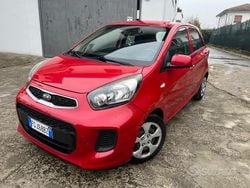Rosso Usata 2016 Kia Picanto Due volumi | 4000 € (Super prezzo)