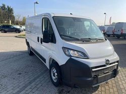 Bianco Nuova 2025 Opel Movano S Furgone | 25.900 €