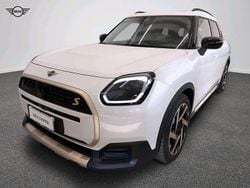 Bianco Usata 2024 Mini Countryman Favoured SUV | 40.200 € (Buon prezzo)