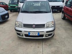 Grigio Usata 2007 Fiat Panda Tre volumi | 2500 € (Ottimo prezzo)