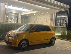 Giallo Usata 2019 Renault Twingo Intens Due volumi | 9800 € (Buon prezzo)