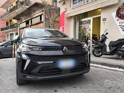 Nero Nuova 2025 Renault Captur Techno SUV | 24.500 € (Buon prezzo)