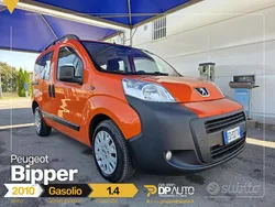 Arancione Usata 2010 Peugeot Bipper Premium Monovolume | 4500 € (Buon prezzo)
