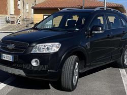 Usata 2009 Chevrolet Captiva LT SUV | 6499 € (Cara)