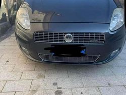 Usata 2009 Fiat Grande Punto Dynamic Due volumi | 3000 € (Buon prezzo)