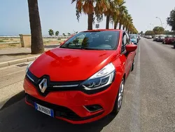 Rosso Usata 2018 Renault Clio IV Zen Tre volumi | 8990 € (Buon prezzo)