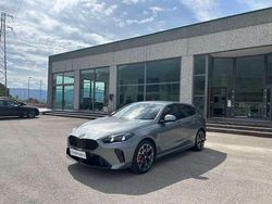 Skyscraper grau metallic Usata 2024 BMW 118 M Sport Due volumi | 34.900 € (Buon prezzo)