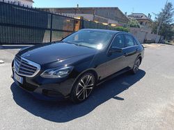 Usata 2014 Mercedes E200 Tre volumi | 7000 €