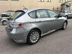 Usata 2007 Subaru Impreza Tre volumi | 3850 € (Molto cara)