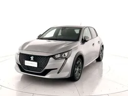 Argento Usata 2022 Peugeot e-208 Allure Due volumi | 17.900 € (Buon prezzo)