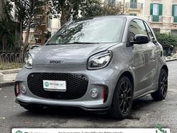 Grigio Usata 2020 Smart ForTwo Coupé Due volumi | 13.000 € (Cara)