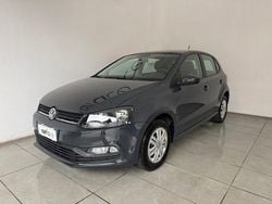 Grigio scuro pastello Usata 2016 VW Polo Trendline Due volumi | 7500 € (Buon prezzo)