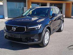 Nero Nuova 2025 Volvo XC40 SUV | 33.690 € (Buon prezzo)