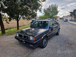 Grigio Usata 1991 Lancia Delta Due volumi | 5000 €