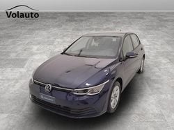 Blu Usata 2024 VW Golf Life Tre volumi | 23.900 € (Buon prezzo)