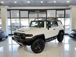 Bianco Usata 2007 Toyota FJ Cruiser SUV | 33.900 €