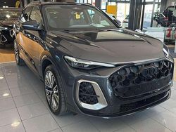 Grigio Nuova 2025 Audi Q5 S-Line SUV | 74.500 € (Buon prezzo)