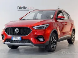 Rosso Usata 2024 MG ZS Luxury Tre volumi | 16.400 € (Ottimo prezzo)