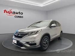 Grigio Usata 2016 Honda CR-V Elegance Plus SUV | 12.900 € (Buon prezzo)