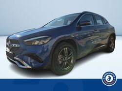 Bianco metallizzato Usata 2024 Mercedes GLA200 Advanced Plus SUV | 45.400 € (Cara)