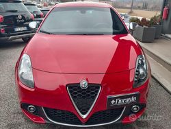 Rosso Usata 2019 Alfa Romeo Giulietta Super Tre volumi | 11.200 € (Buon prezzo)