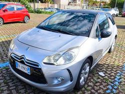 Grigio Usata 2014 Citroën DS3 So Chic Tre volumi | 4600 € (Ottimo prezzo)