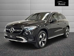 Nero Nuova 2025 Mercedes GLC300 | 72.200 € (Ottimo prezzo)