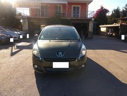 Bianco Usata 2010 Peugeot 5008 Premium Monovolume | 2200 € (Cara)