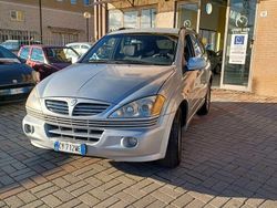 Argento Usata 2005 Ssangyong (KGM) Kyron SUV | 1990 € (Cara)