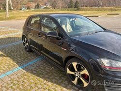 Nero Usata 2017 VW Golf GTI Tre volumi | 20.500 €