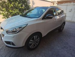 Bianco Usata 2015 Hyundai ix35 Xpossible SUV | 9000 € (Buon prezzo)