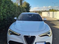 Bianco Usata 2019 Alfa Romeo Stelvio Super SUV | 20.000 € (Buon prezzo)