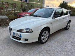 Bianco Usata 2009 Alfa Romeo 147 Distinctive Due volumi | 3500 € (Buon prezzo)