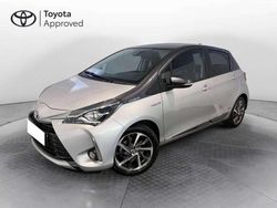 Gray Usata 2019 Toyota Yaris Hybrid Edition Tre volumi | 13.900 € (Buon prezzo)