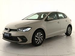 Beige Usata 2023 VW Polo Life Due volumi | 17.500 € (Buon prezzo)