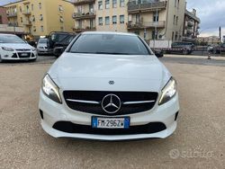Bianco Usata 2017 Mercedes A180 Edition Tre volumi | 11.900 €