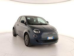 Blu Usata 2022 Fiat 500e La Prima Tre volumi | 13.900 € (Ottimo prezzo)