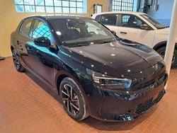 Nero Nuova 2025 Opel Corsa Tre volumi | 20.500 € (Buon prezzo)
