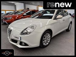 Bianco Usata 2015 Alfa Romeo Giulietta Tre volumi | 9900 € (Buon prezzo)