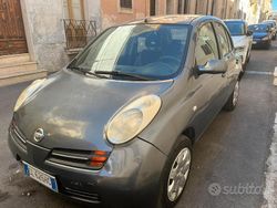 Grigio Usata 2004 Nissan Micra Due volumi | 1500 €