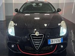 Nero Usata 2013 Alfa Romeo Giulietta Exclusive Tre volumi | 8200 € (Buon prezzo)