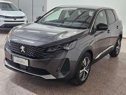 Grigio Usata 2022 Peugeot 3008 Allure SUV | 22.900 € (Buon prezzo)