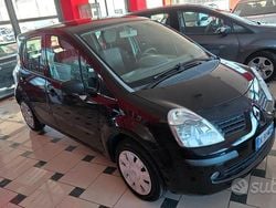 Nero Usata 2007 Renault Modus Dynamique Monovolume | 2300 € (Ottimo prezzo)