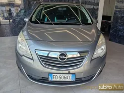 Grigio scuro Usata 2010 Opel Meriva Monovolume | 3999 € (Buon prezzo)