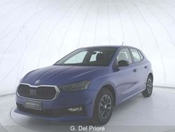 Blu Usata 2024 Skoda Fabia Due volumi | 16.900 € (Buon prezzo)
