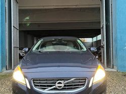 Blu Usata 2012 Volvo V60 Station wagon | 5900 € (Buon prezzo)