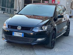 Nero Usata 2011 VW Polo Highline Tre volumi | 2299 € (Super prezzo)