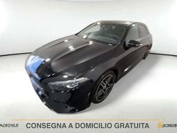 Nero Usata 2024 Mercedes A200 AMG Tre volumi | 32.900 € (Buon prezzo)