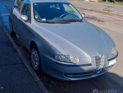 Grigio Usata 2002 Alfa Romeo 147 Due volumi | 2500 € (Cara)